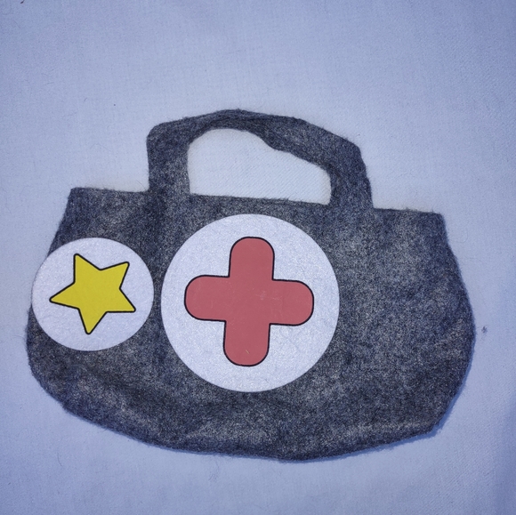 Doctor in Training Set Learn Exploration Imagination Play Toy Dentist Nurse - Picture 8 of 12